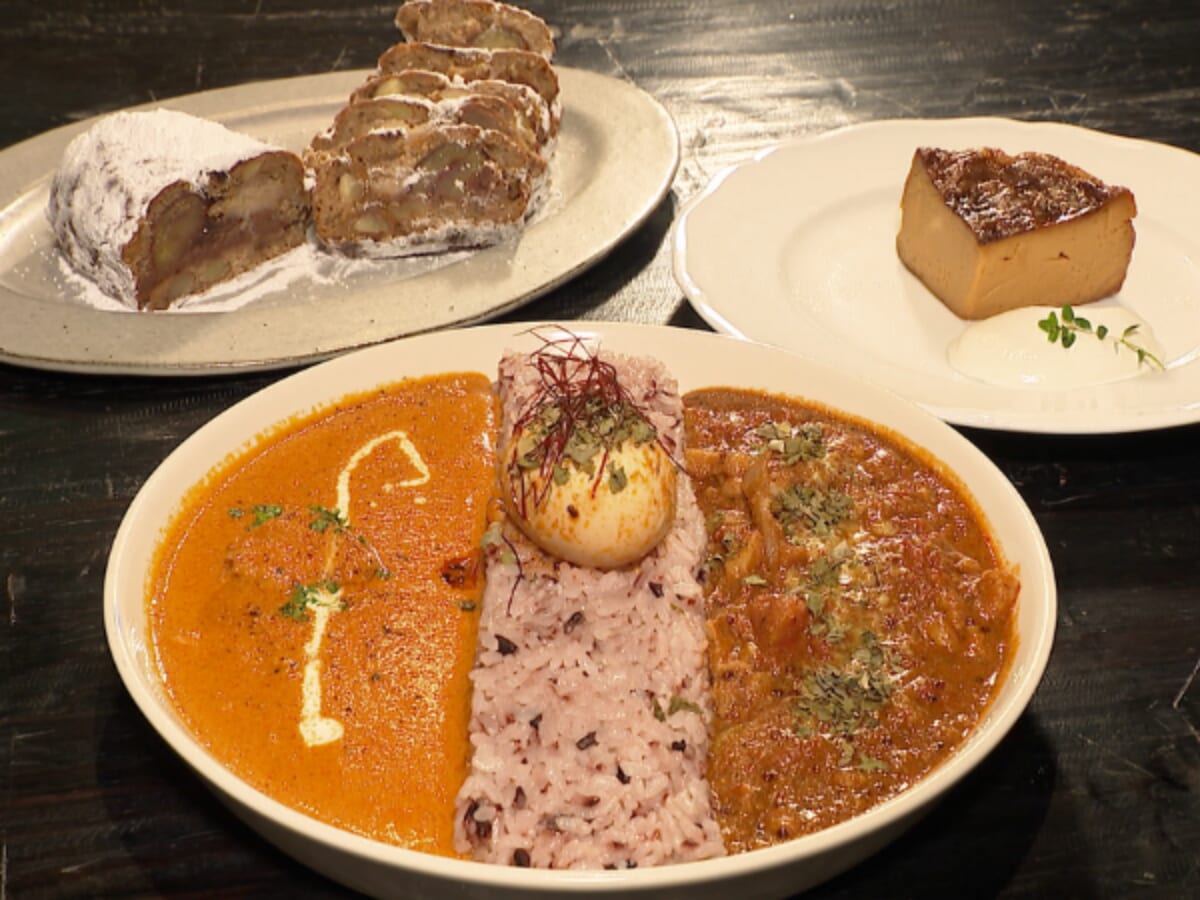 リノベカフェ「musumi」で味わう2種盛りカレーと地元食材スイーツ(小林市)